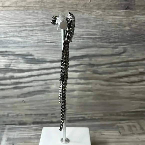 Fashion Jewelry Rhinestones Dangle Statement Earrings - Picture 8 of 10